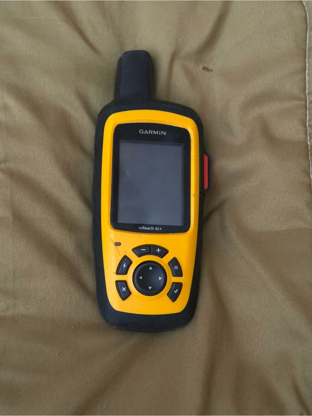 garmin inReach SE+ Satellite Communicator in Yellow and Black